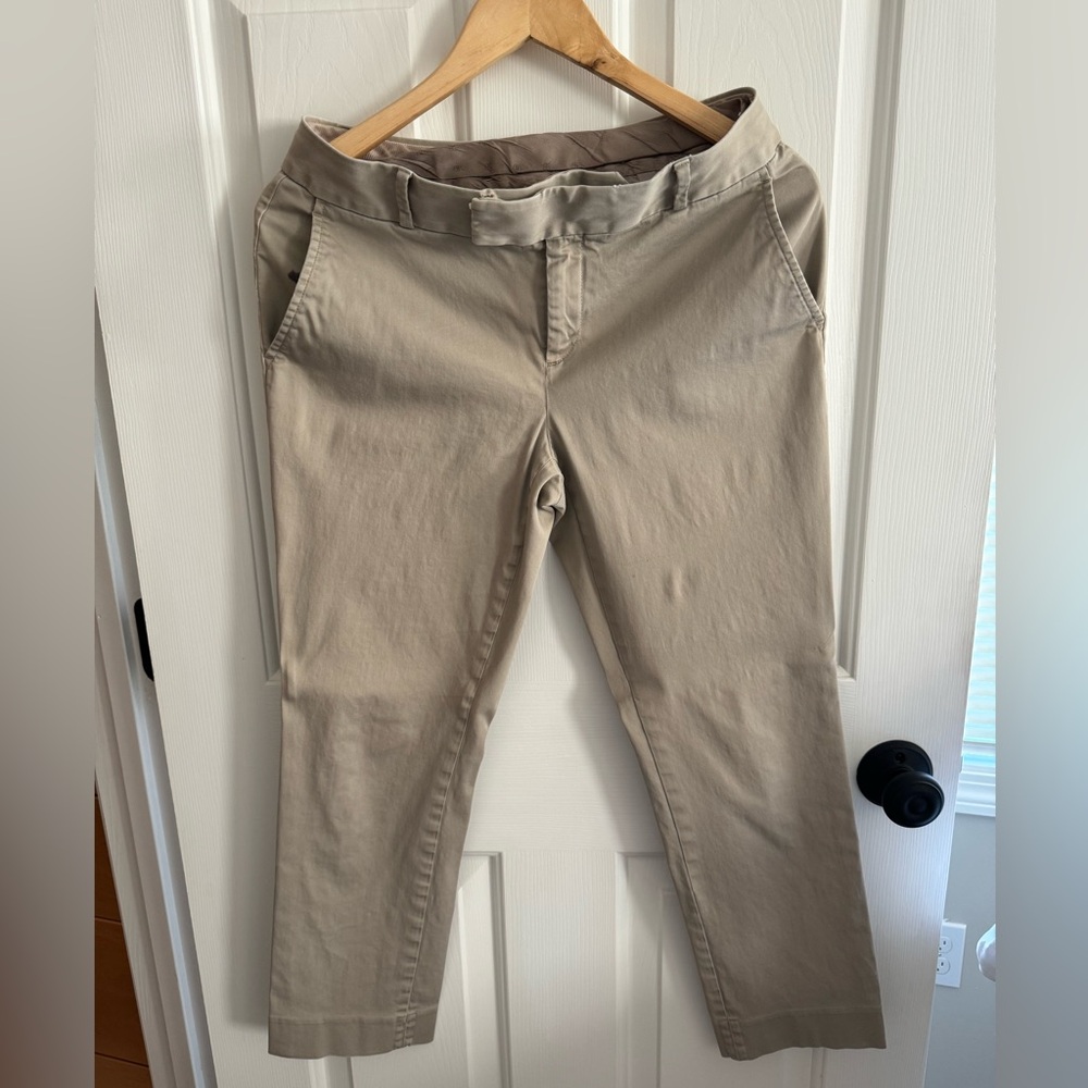 Banana Republic capri pants